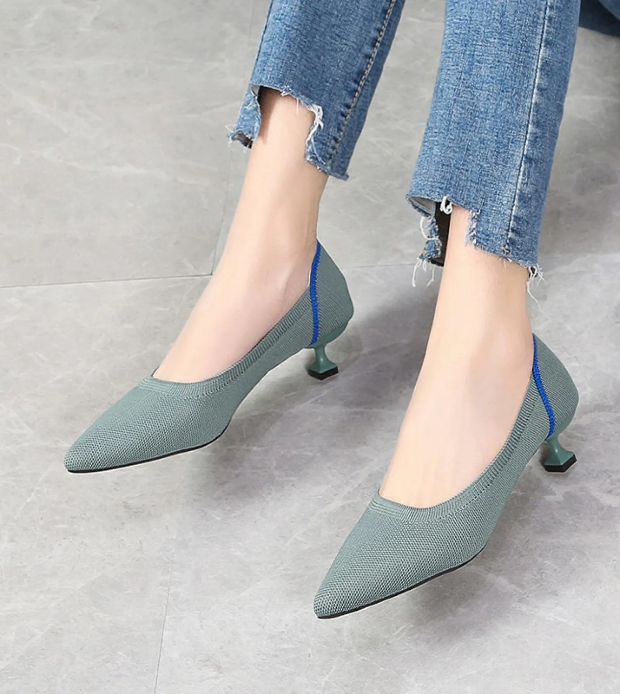2022 di Autunno della Molla di Modo Sandali Scarpe Nuove Scarpe A Punta di Lavoro A Maglia Superficiale Tacchi Bassi Scarpe Da D