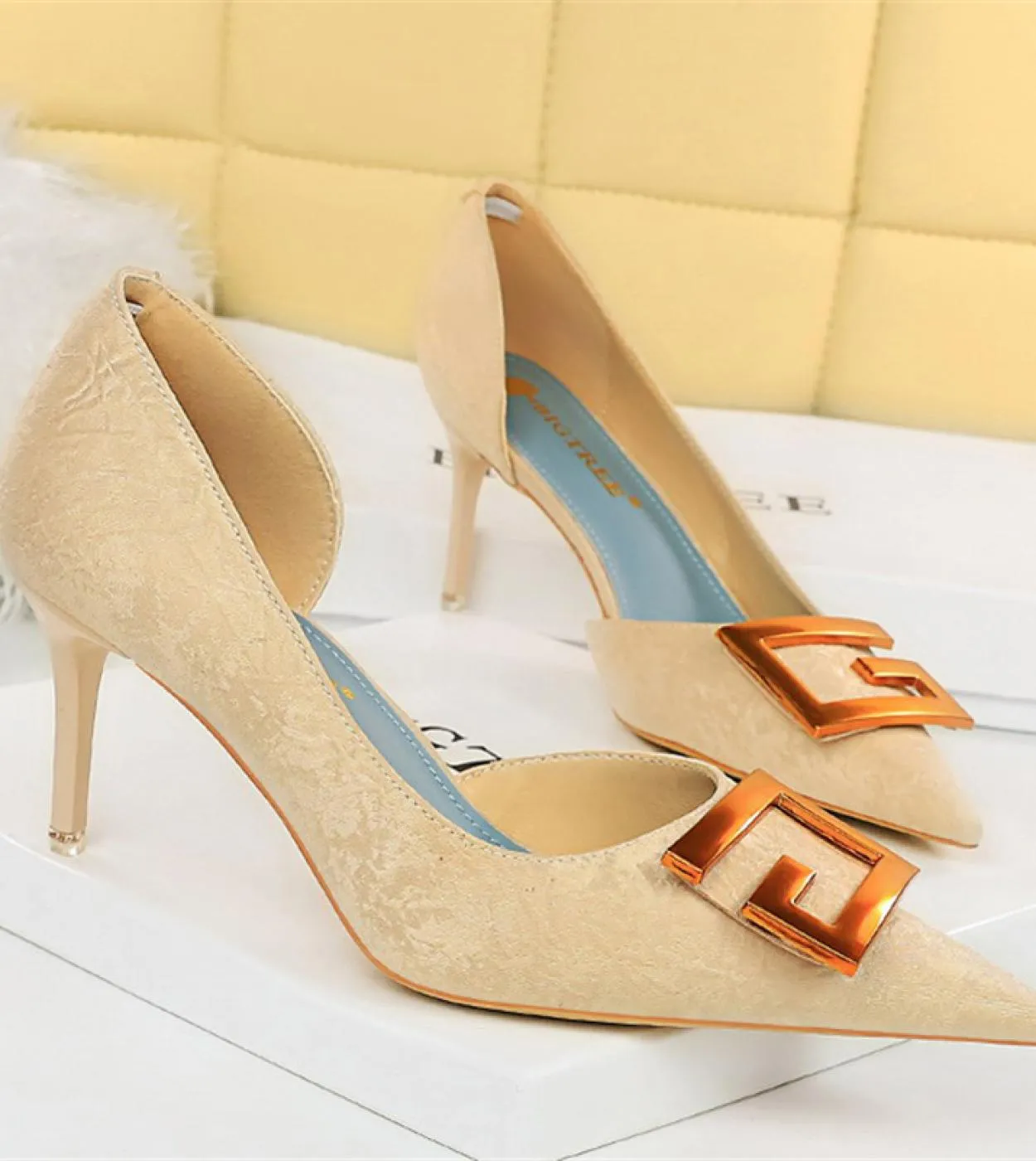 2023 Donna 7,5 cm 10,5 cm Tacchi alti Décolleté Lady Designer di marca di lusso Stiletto Tacchi medio-bassi Fetish Nightclub Ove