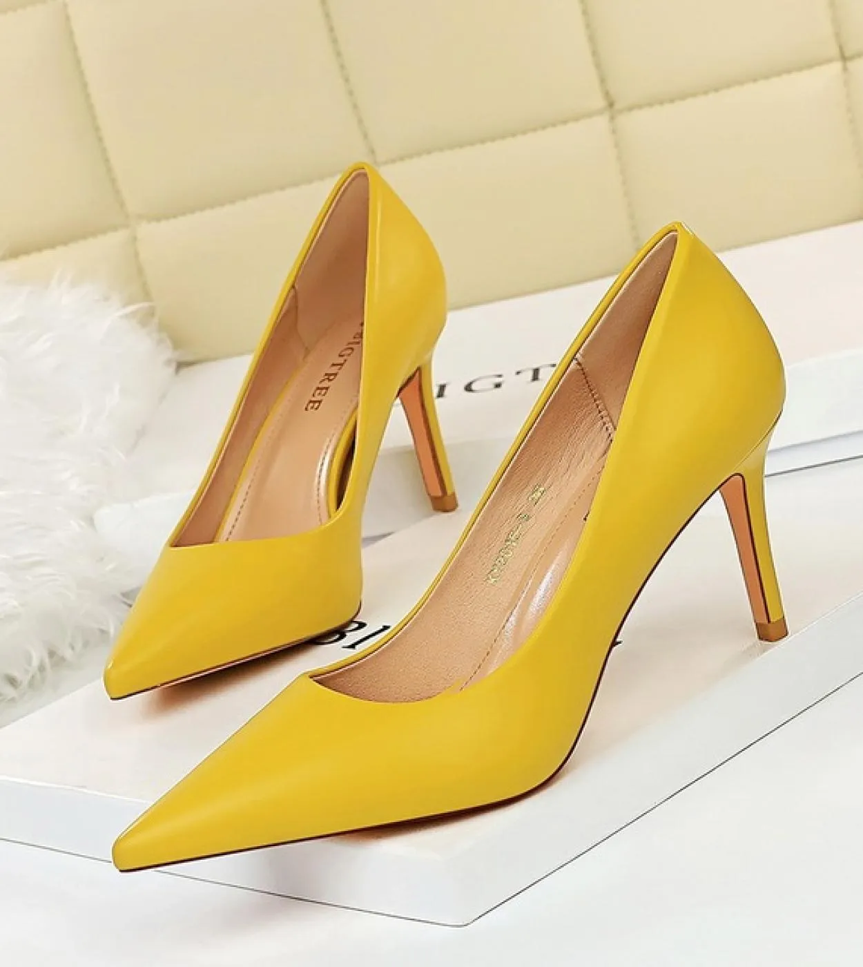 2023 Donna 75cm Tacchi alti Lady Wedding Bridal Luxury Designer Tacchi bassi Escarpins Party Prom Pumps Donna Valentine S