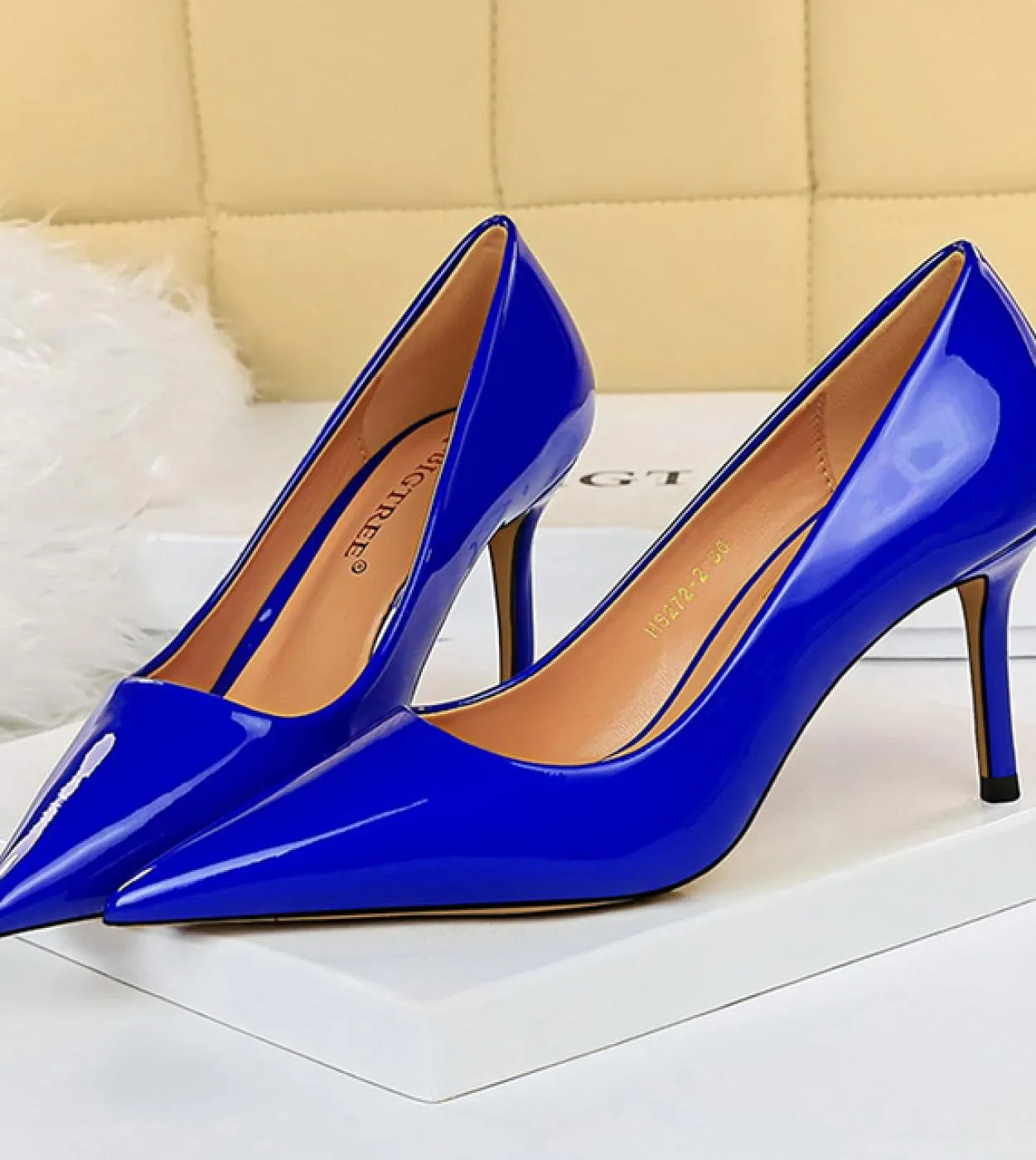 2023 Donna 75cm Tacchi alti Lady Wedding Bridal Luxury Designer Tacchi bassi Escarpins Party Prom Pumps Donna Valentine S