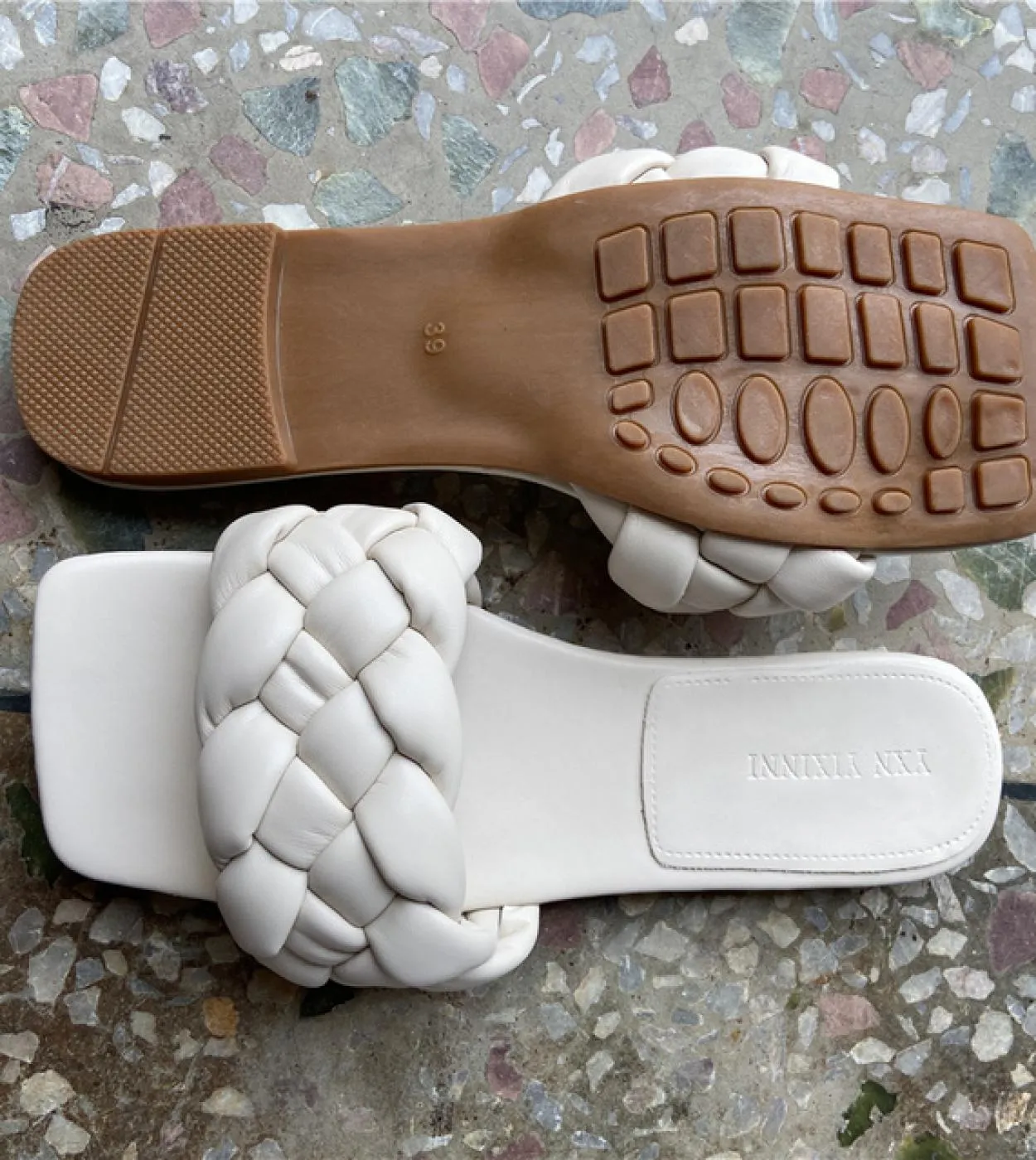 2023 Donne Nude Blu Ciabatte Appartamenti Scivoli Estate Design di Lusso Replica Sandali Pantaloncini Tacchi Bassi Pantofole Pia