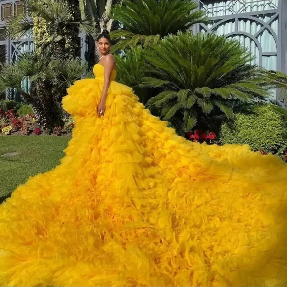 Abito da pavone gonfio esagerato Abito da spettacolo di bellezza Giallo Abiti da festa formali in tulle a strati alti e bassi Br
