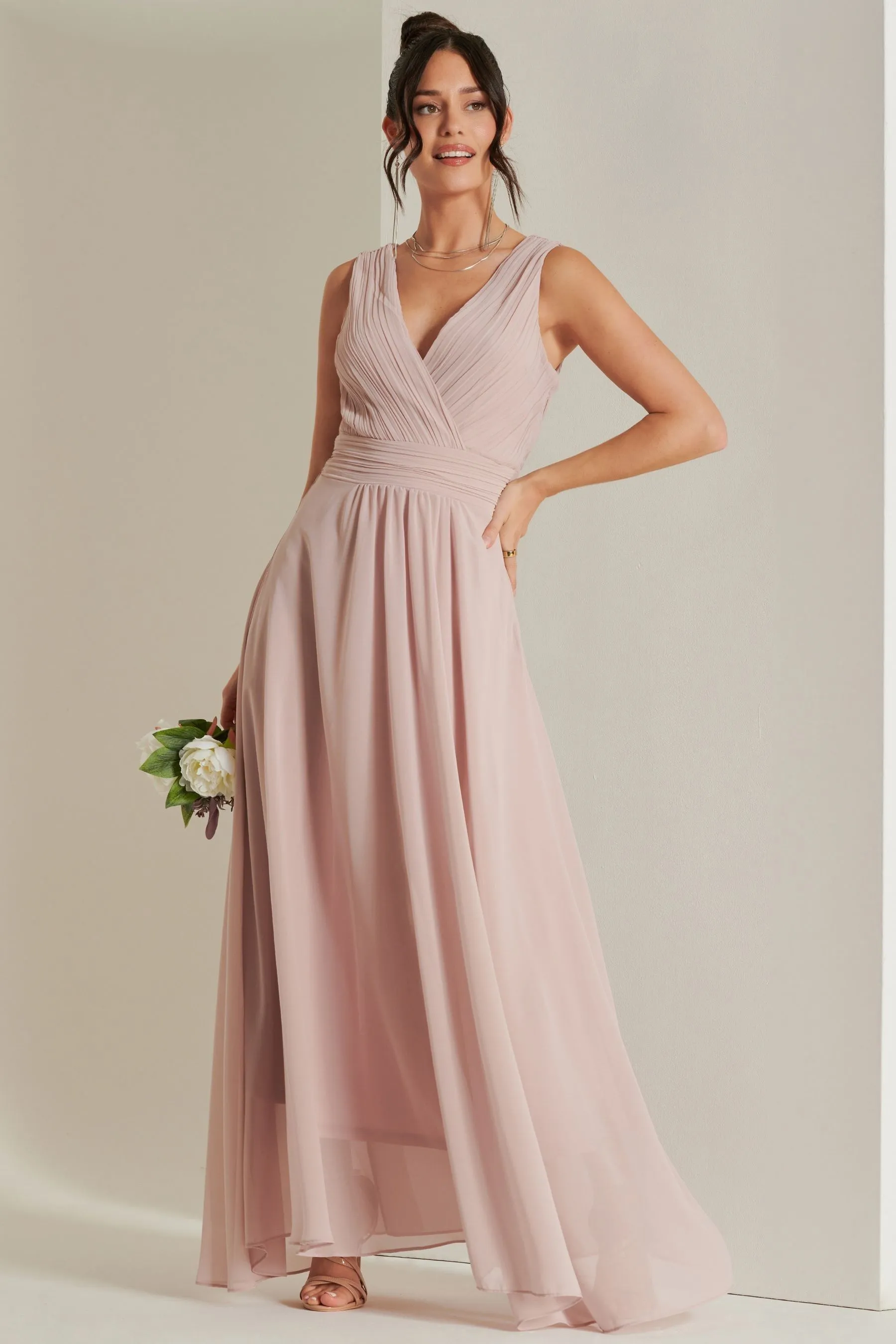 Abito maxi in chiffon con corpino Jolie Moi A pieghe