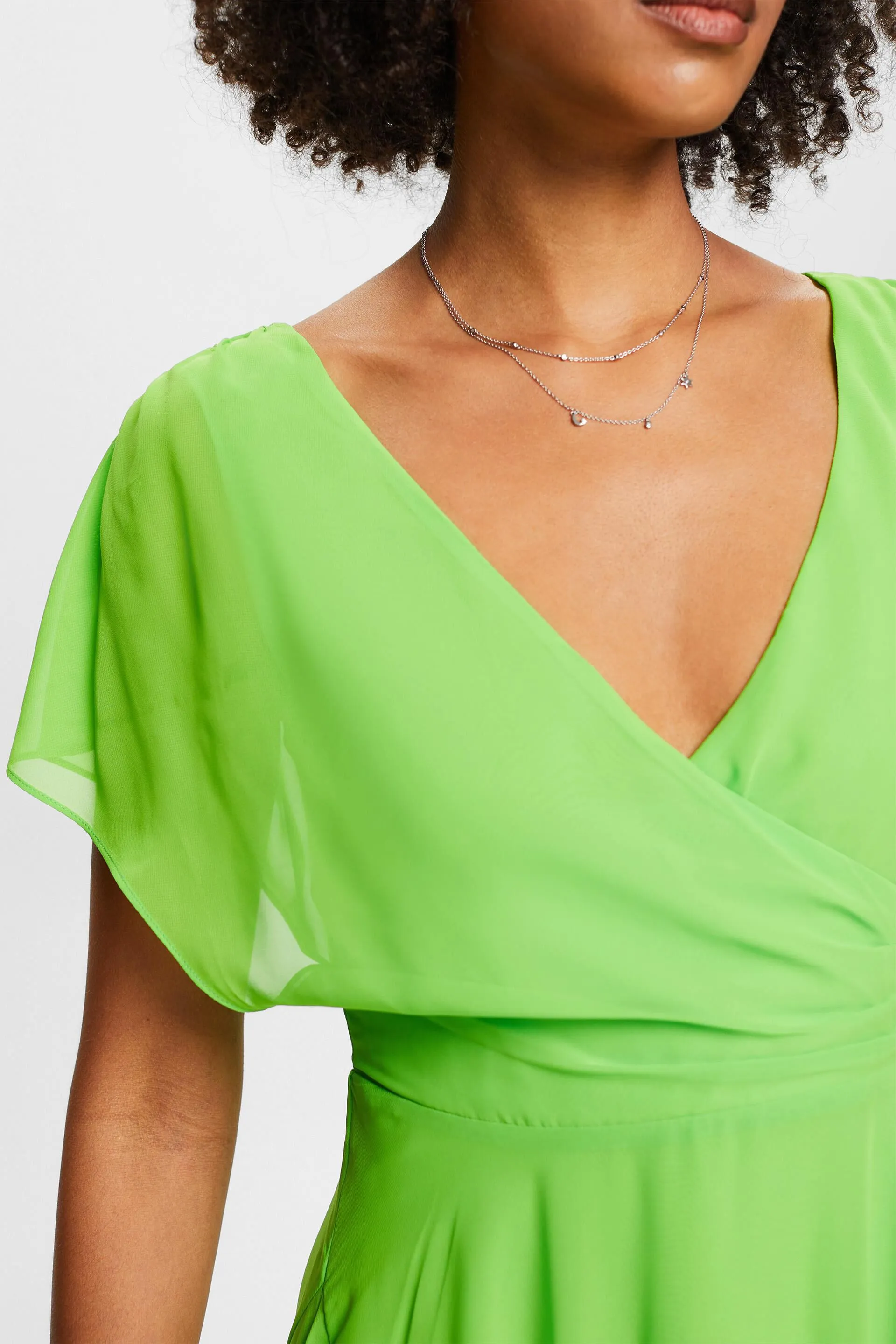 Abito maxi in chiffon con scollo a V