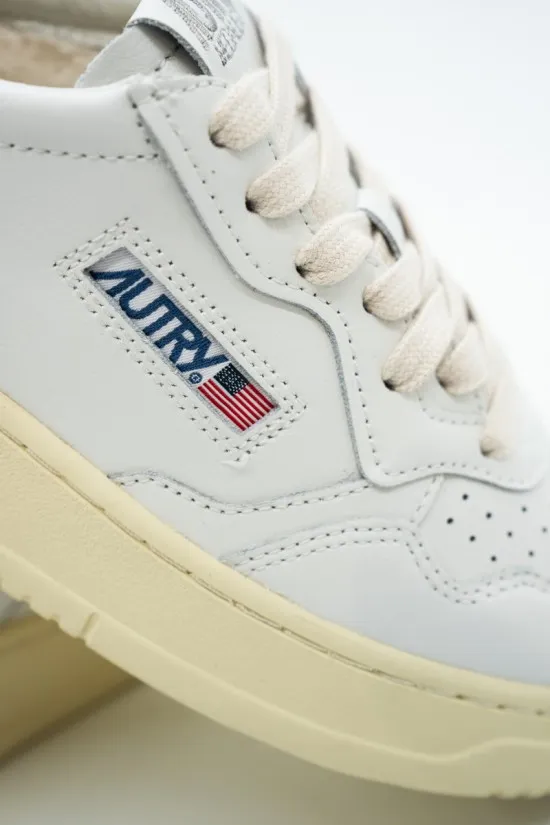 AUTRY MEDALIST LOW SNEAKER WOM AULW LL61