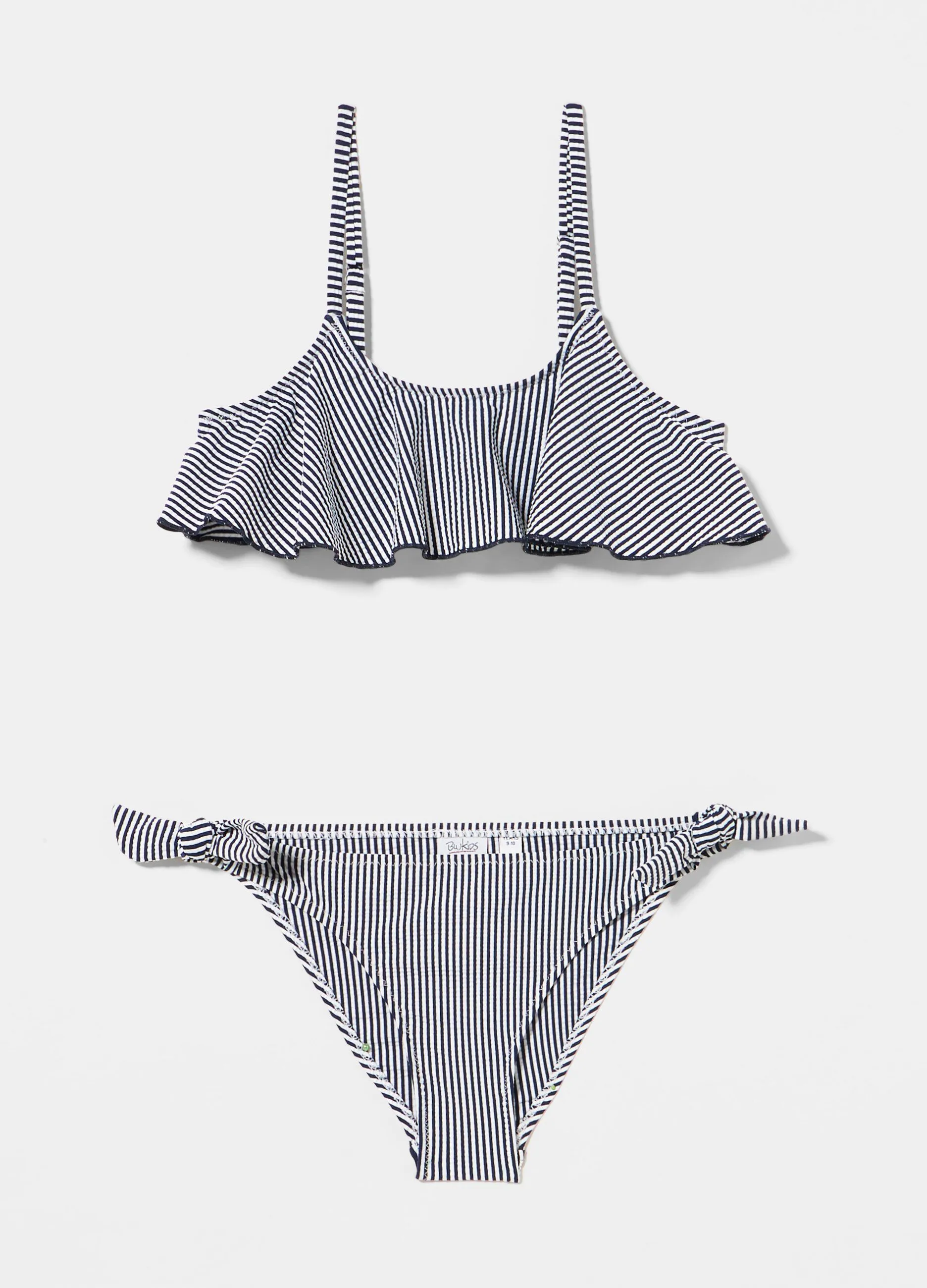 Bikini a righe ragazza