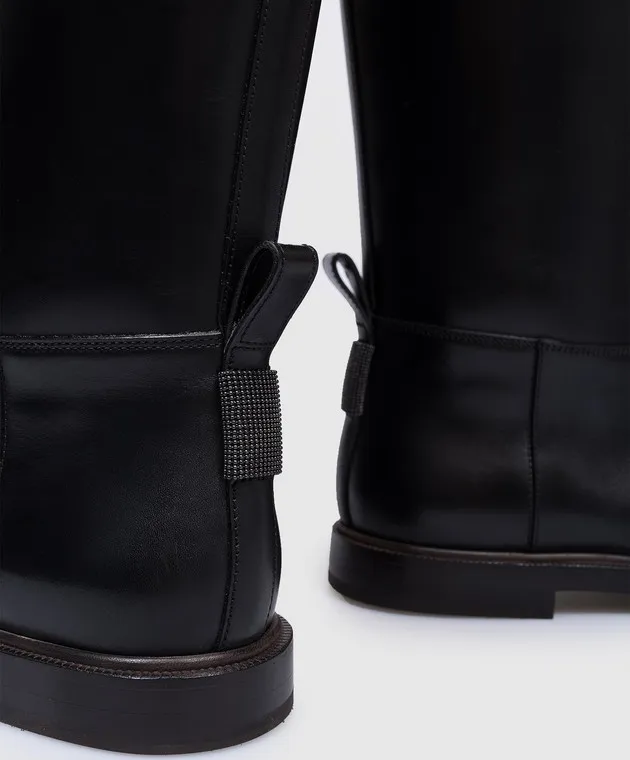 Brunello Cucinelli Stivali in pelle nera con catena monil MZOLC2747