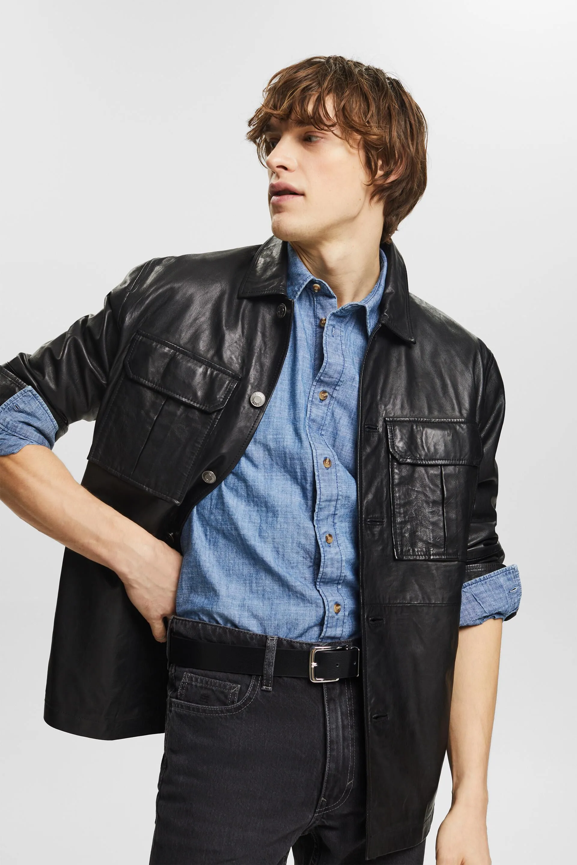 Camicia in chambray con colletto button down