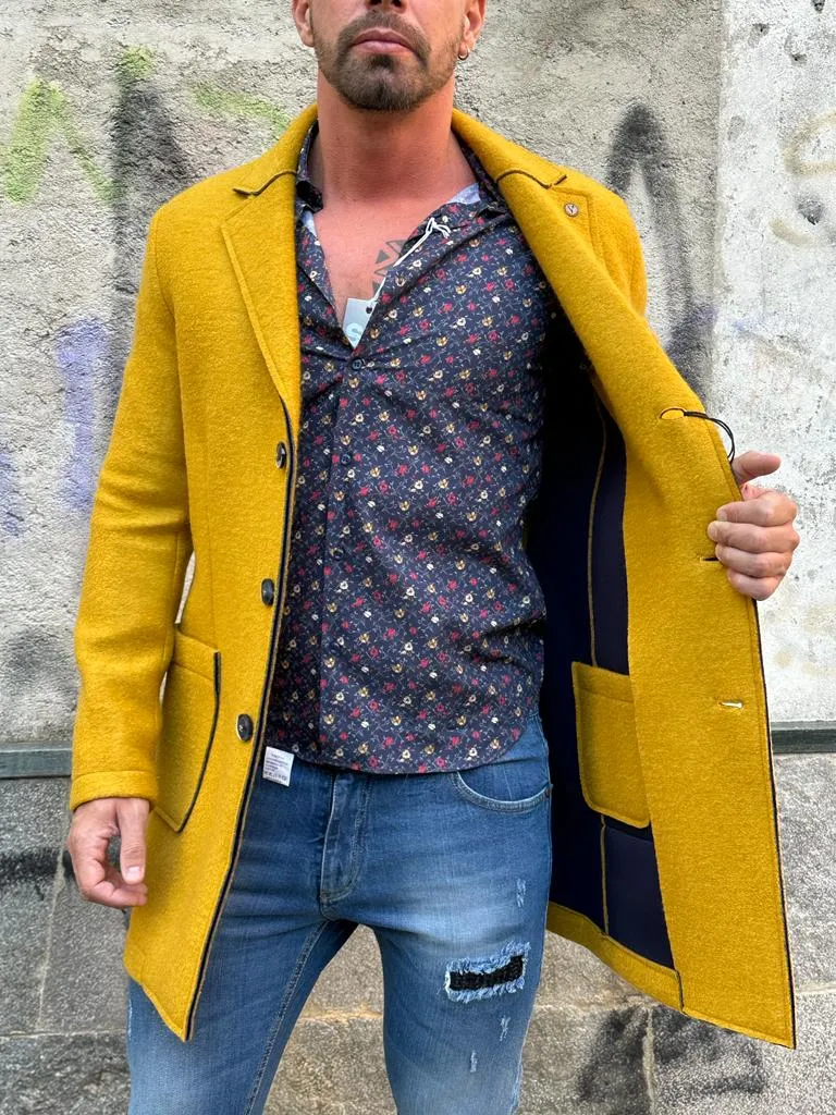 CAPPOTTO V2 SARTORIALE SU BASE SENAPE, AMPIE TASCHE FRONTALI E POCHETTE IN DOTAZIONE ****