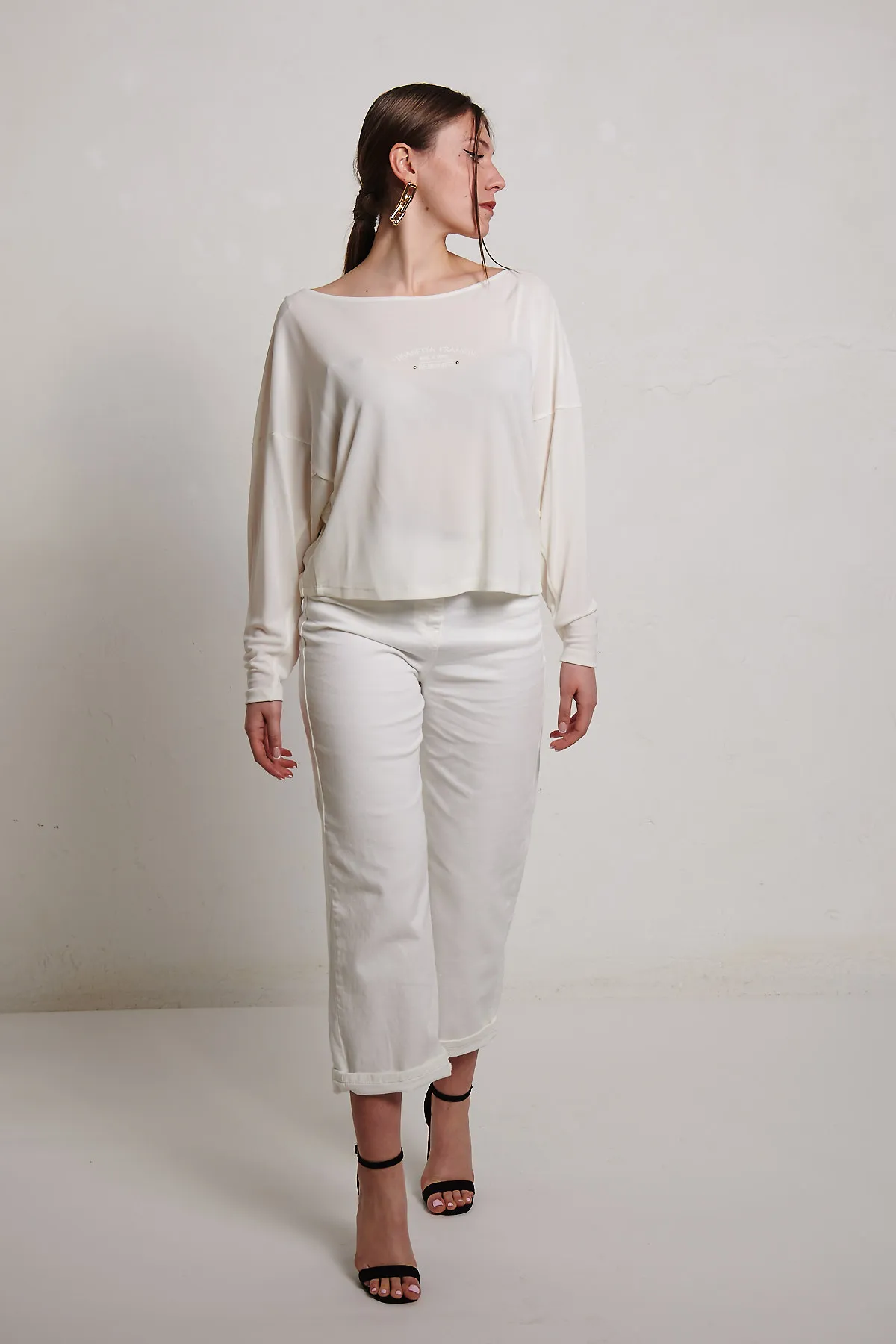 Elisabetta Franchi Blusa in viscosa avorio con maniche kimono