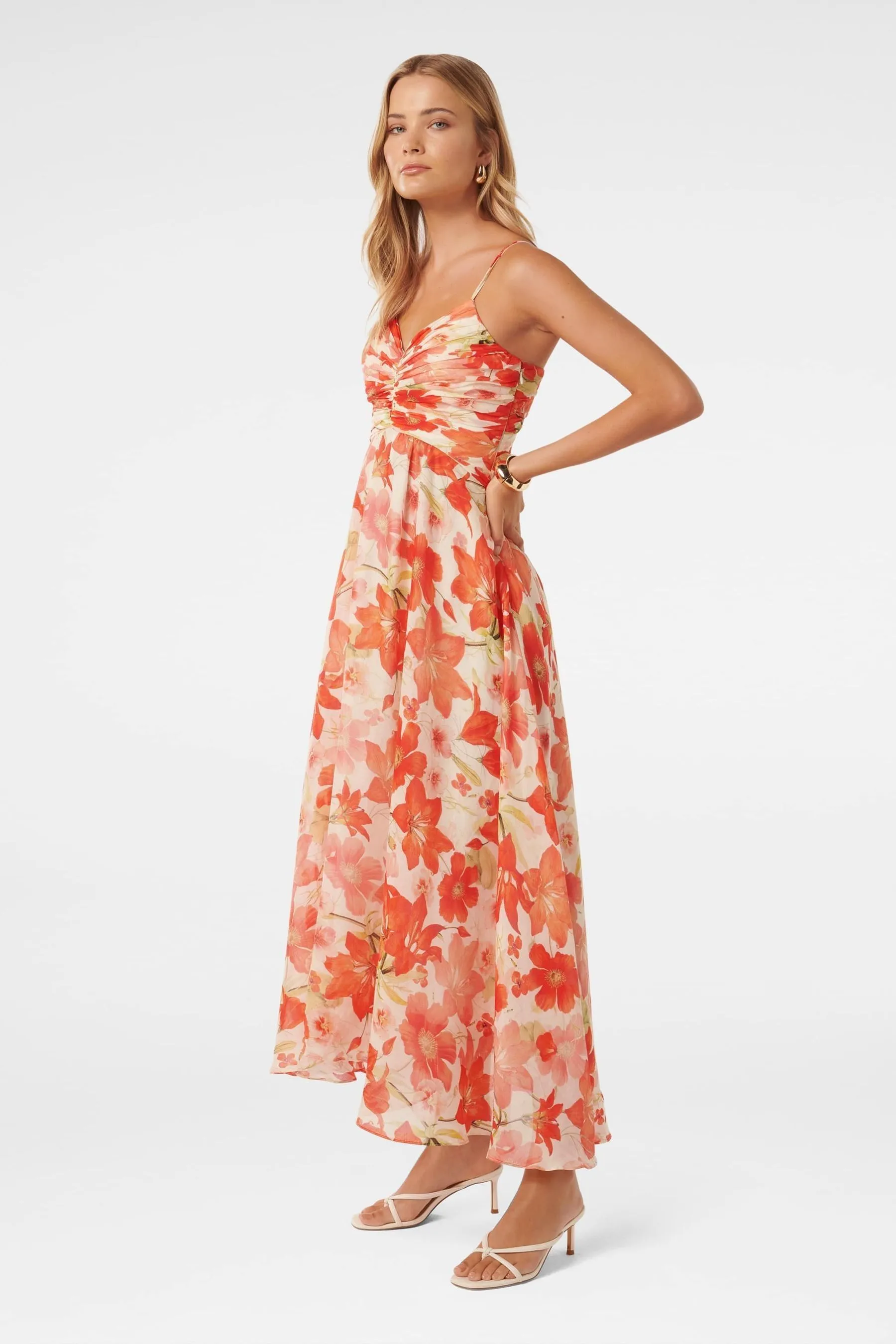 Forever New Jolie - Abito maxi con corpino arricciato e spalline