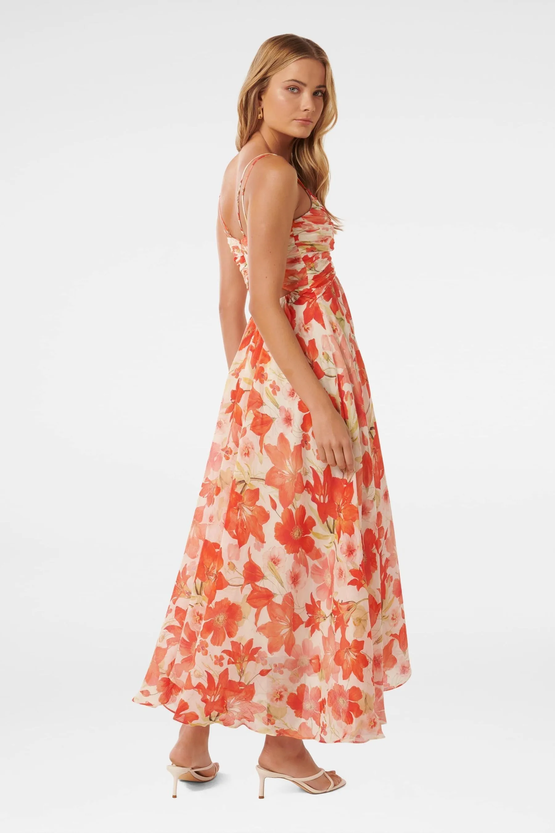 Forever New Jolie - Abito maxi con corpino arricciato e spalline