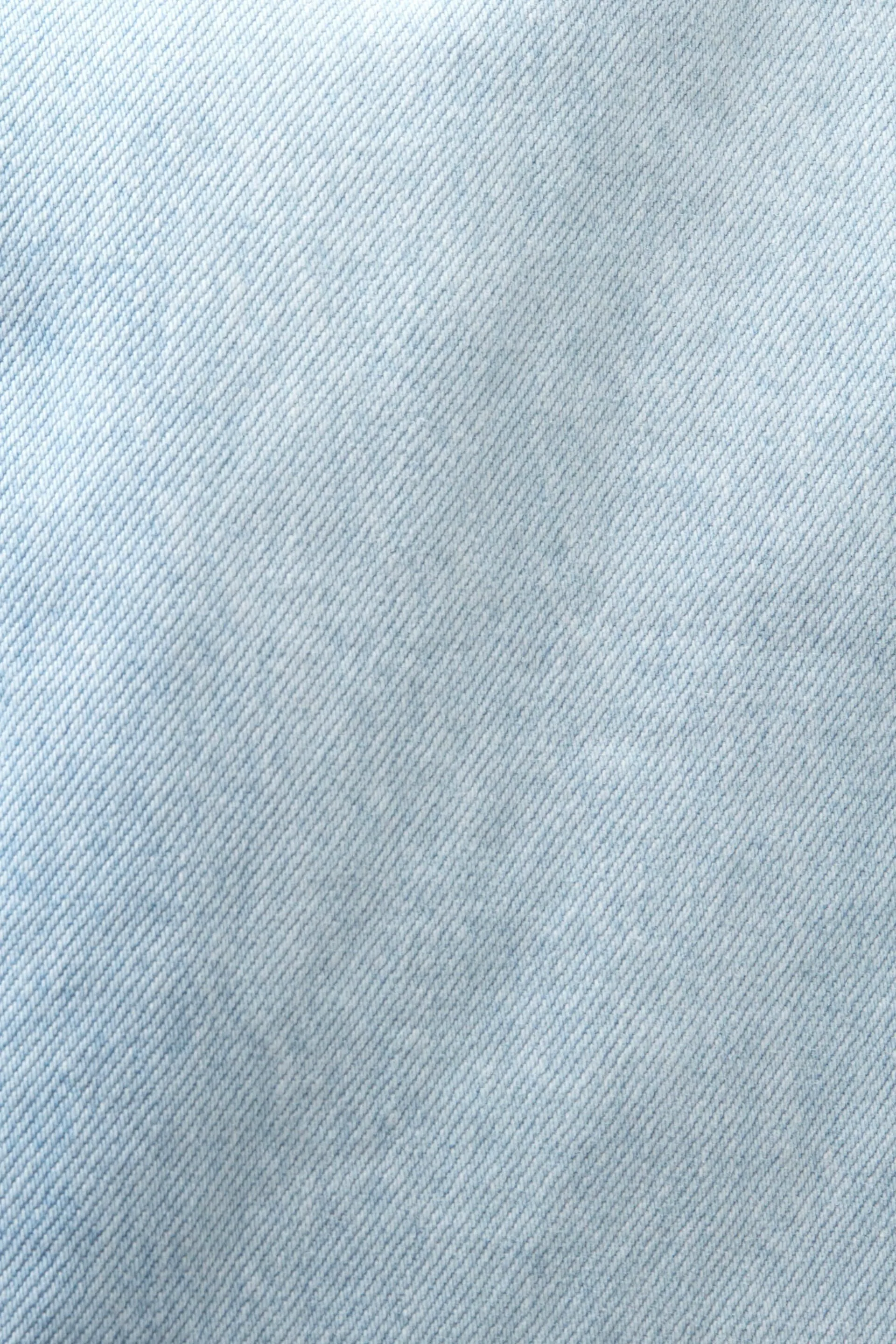 Jeans dad fit in denim di cotone sostenibile