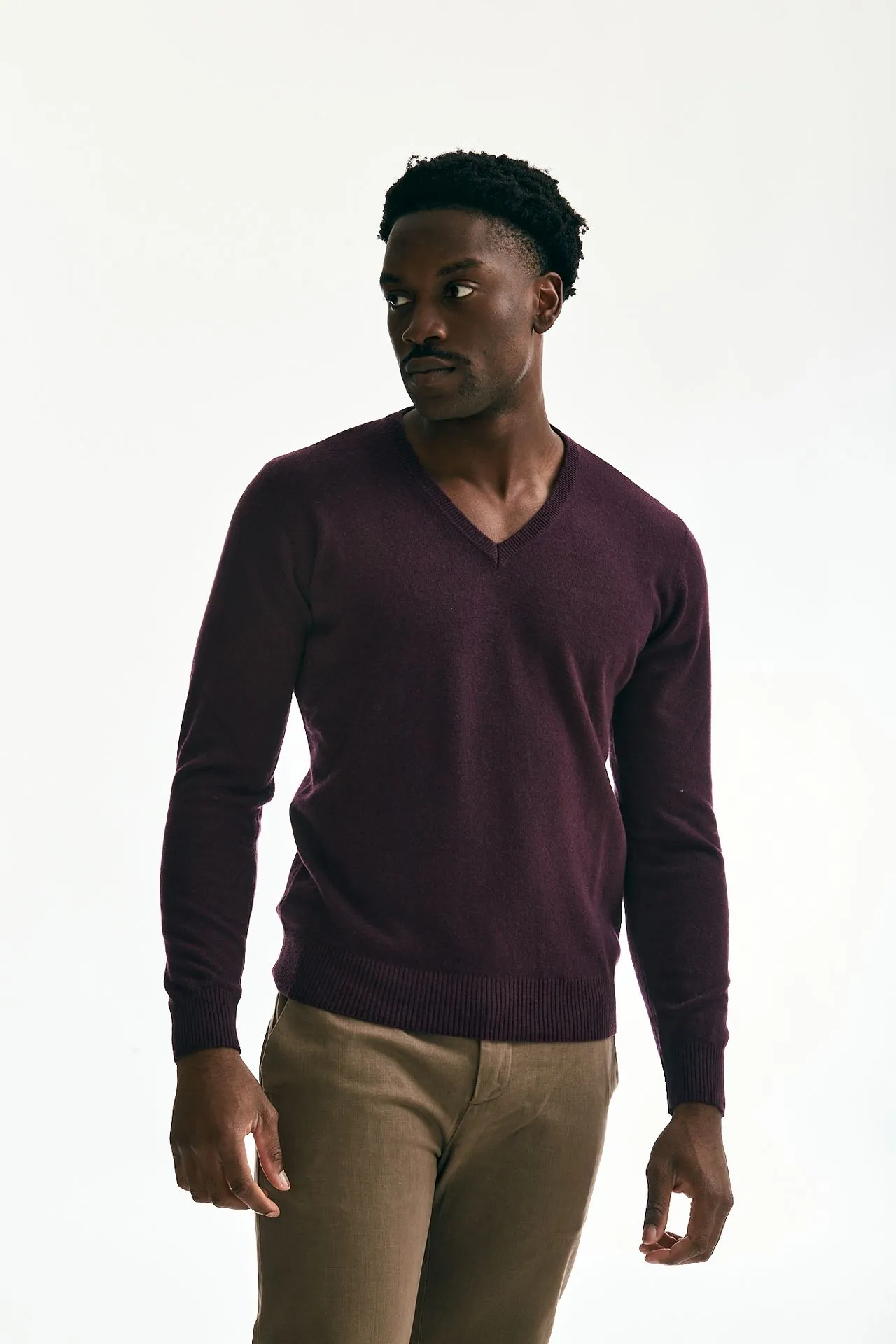Maglia in cashmere prugna 