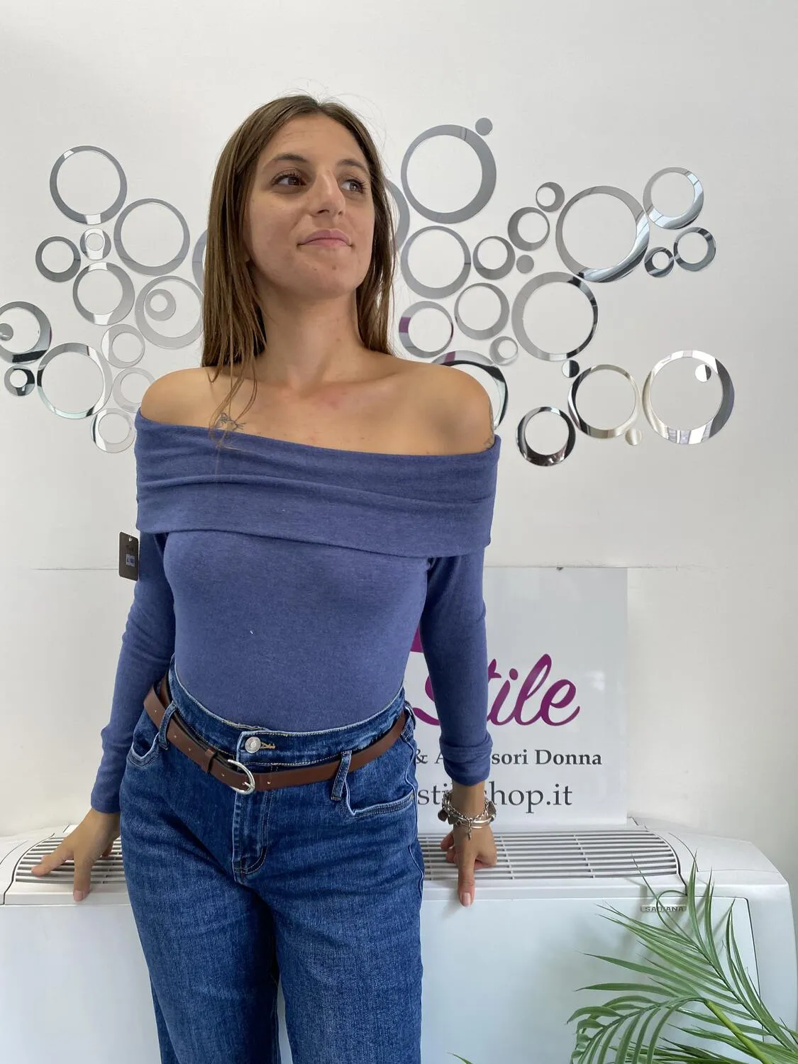 Maglia scollo a barca