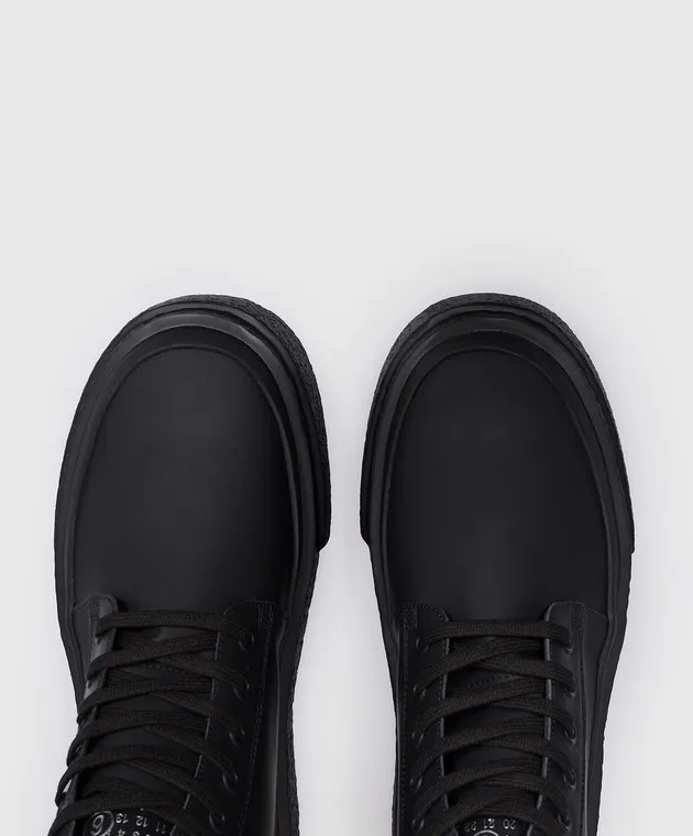 Maison Margiela MM6 Stivali in pelle nera con logo SH1WS0010P7020