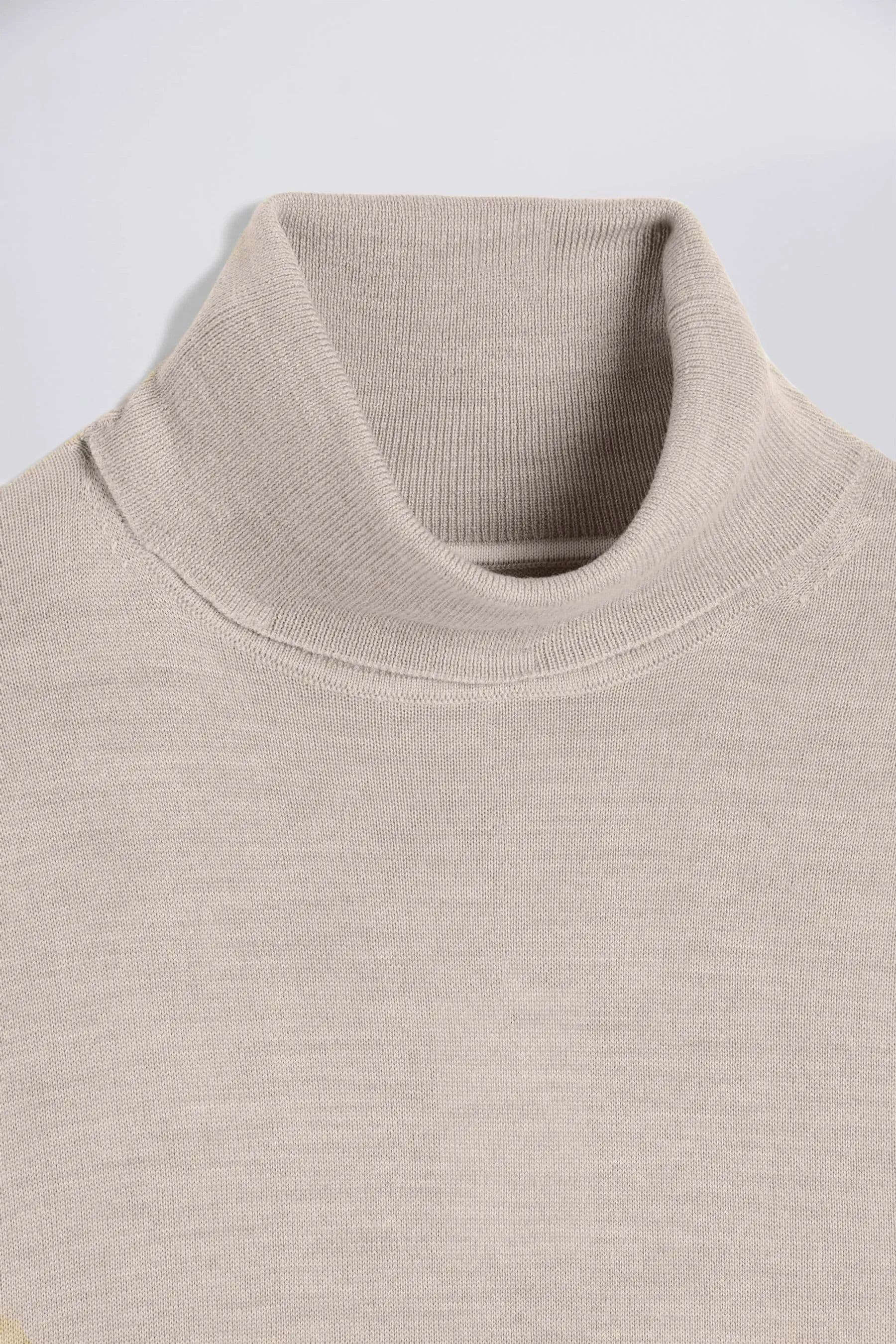 MOSS - Maglia a collo alto con Blend in lana merino    