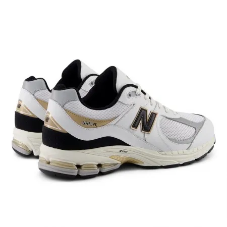 New Balance 2002R