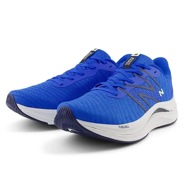 New Balance Fuelcell propel v4