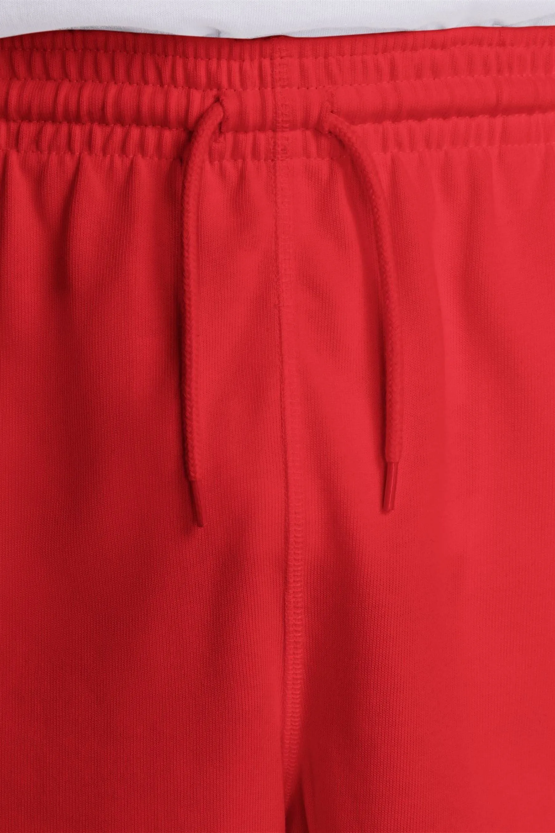 Nike Club - Shorts in maglia