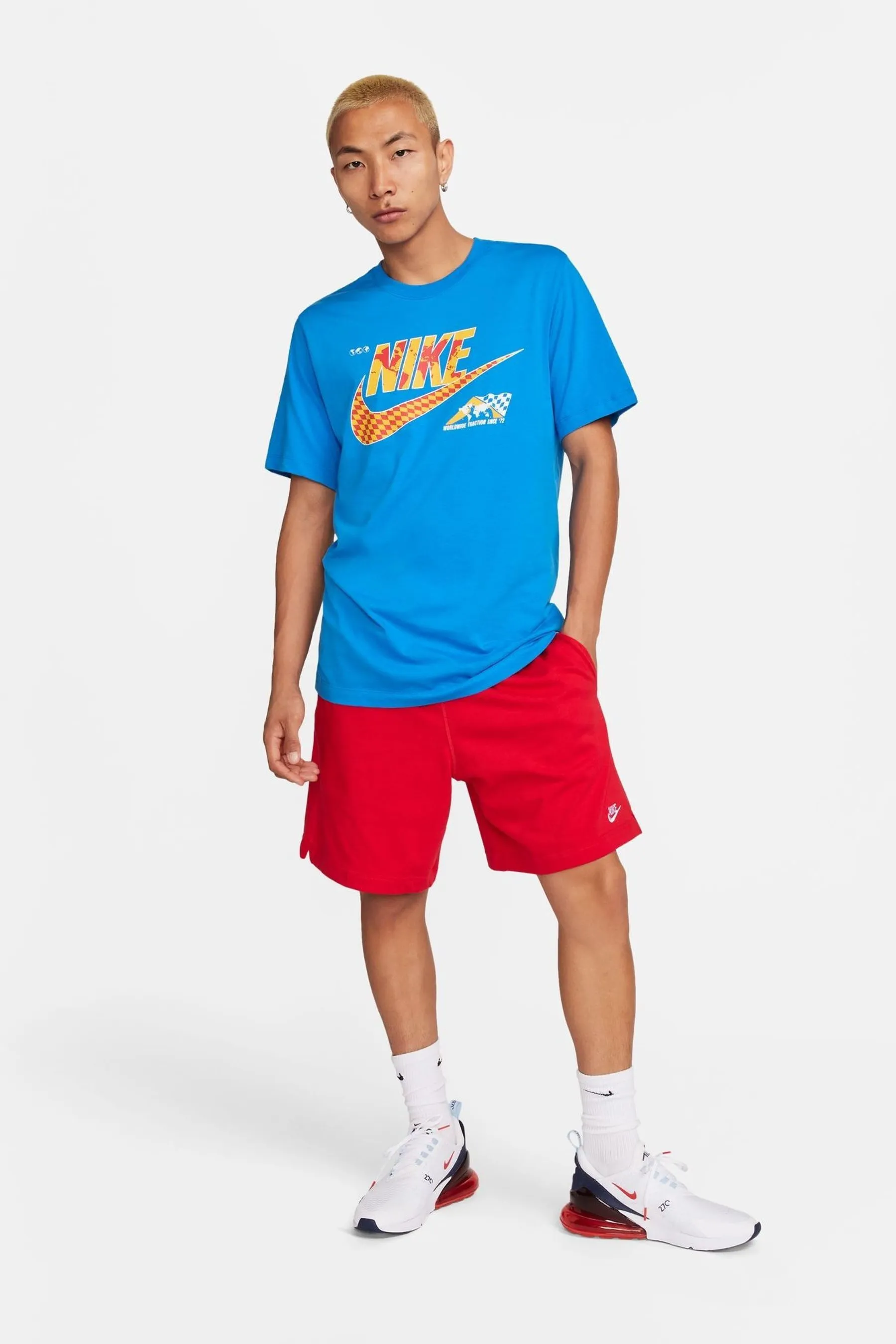 Nike Club - Shorts in maglia