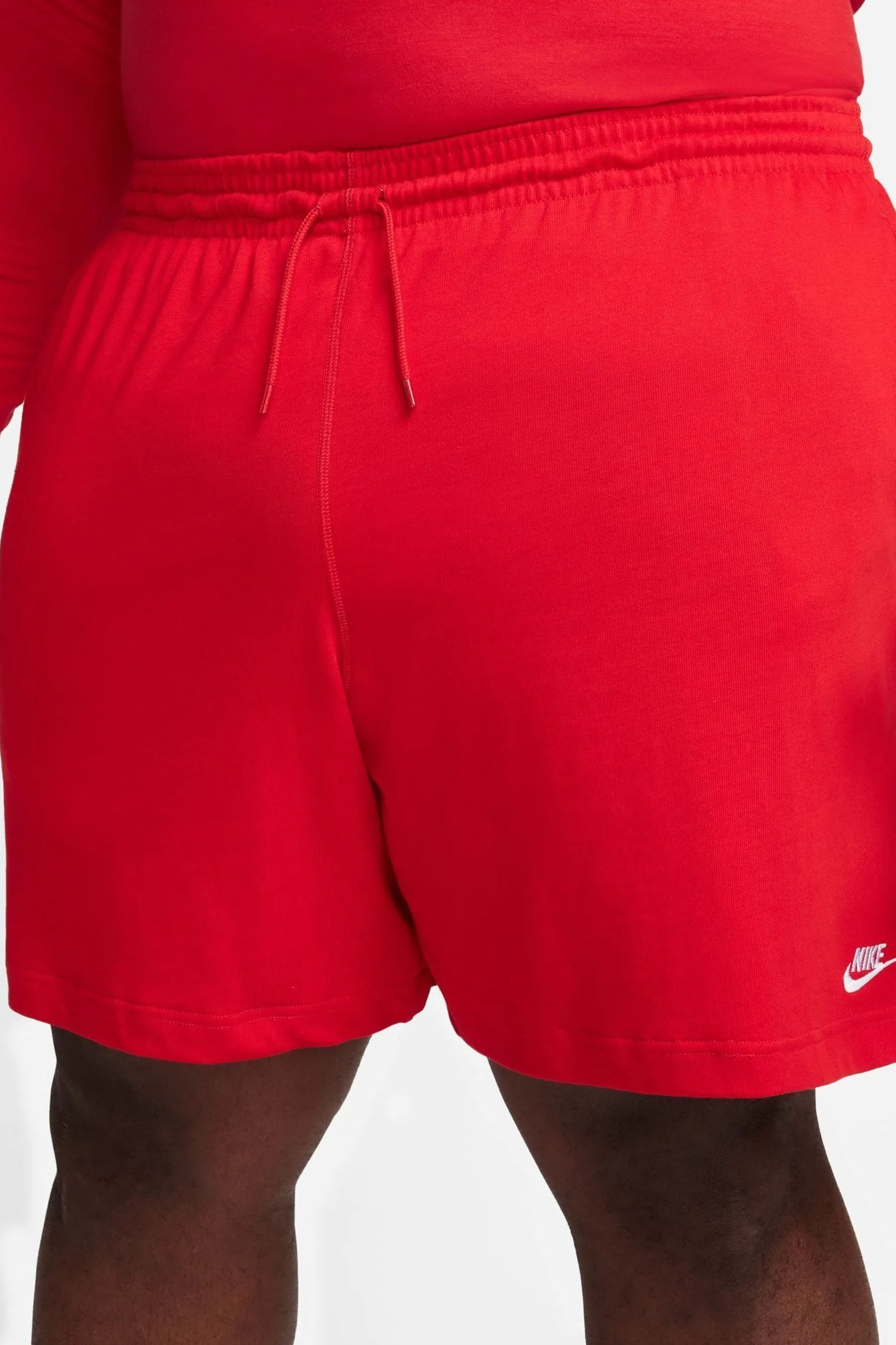 Nike Club - Shorts in maglia