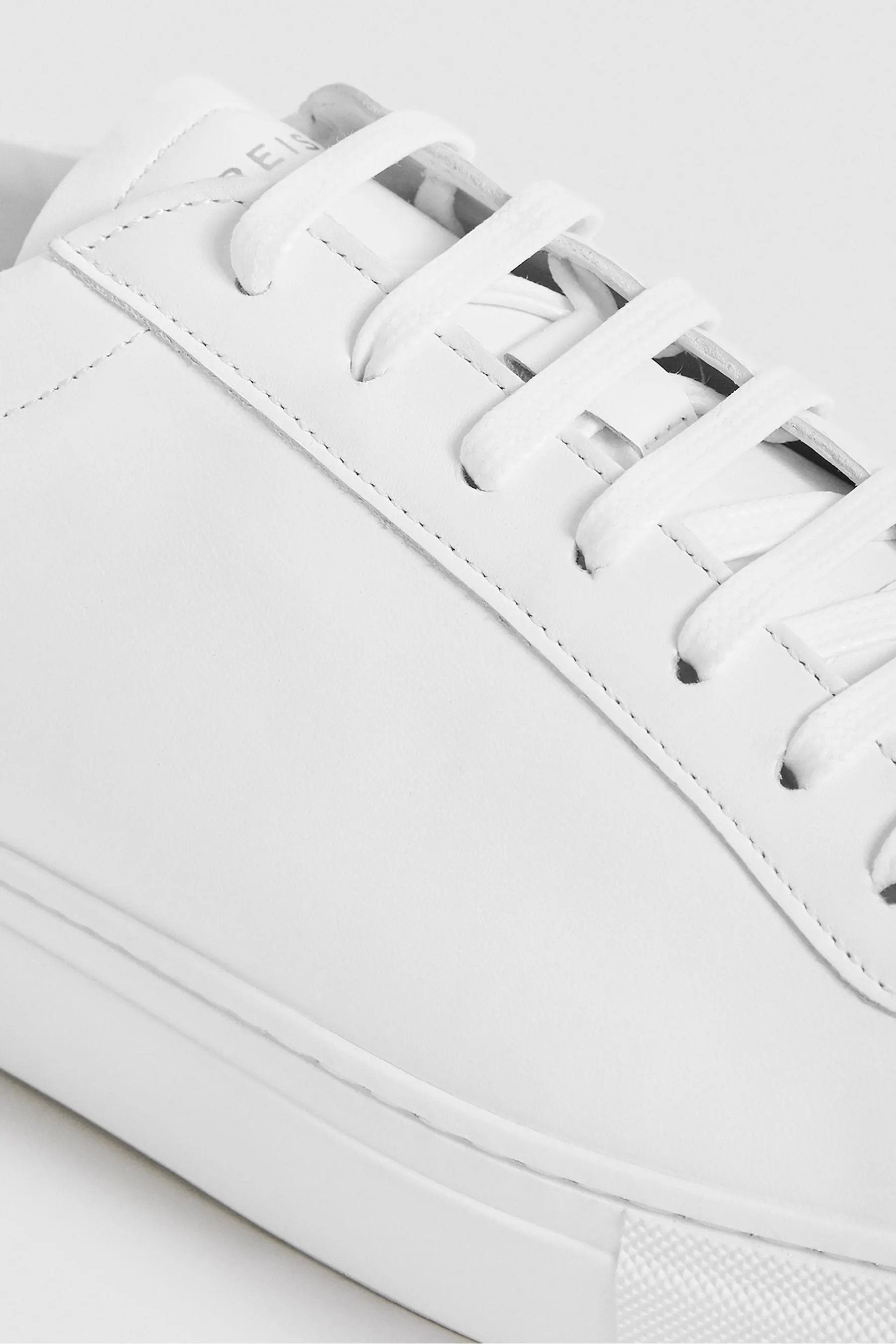 Reiss Finley Scarpe da ginnastica in pelle    