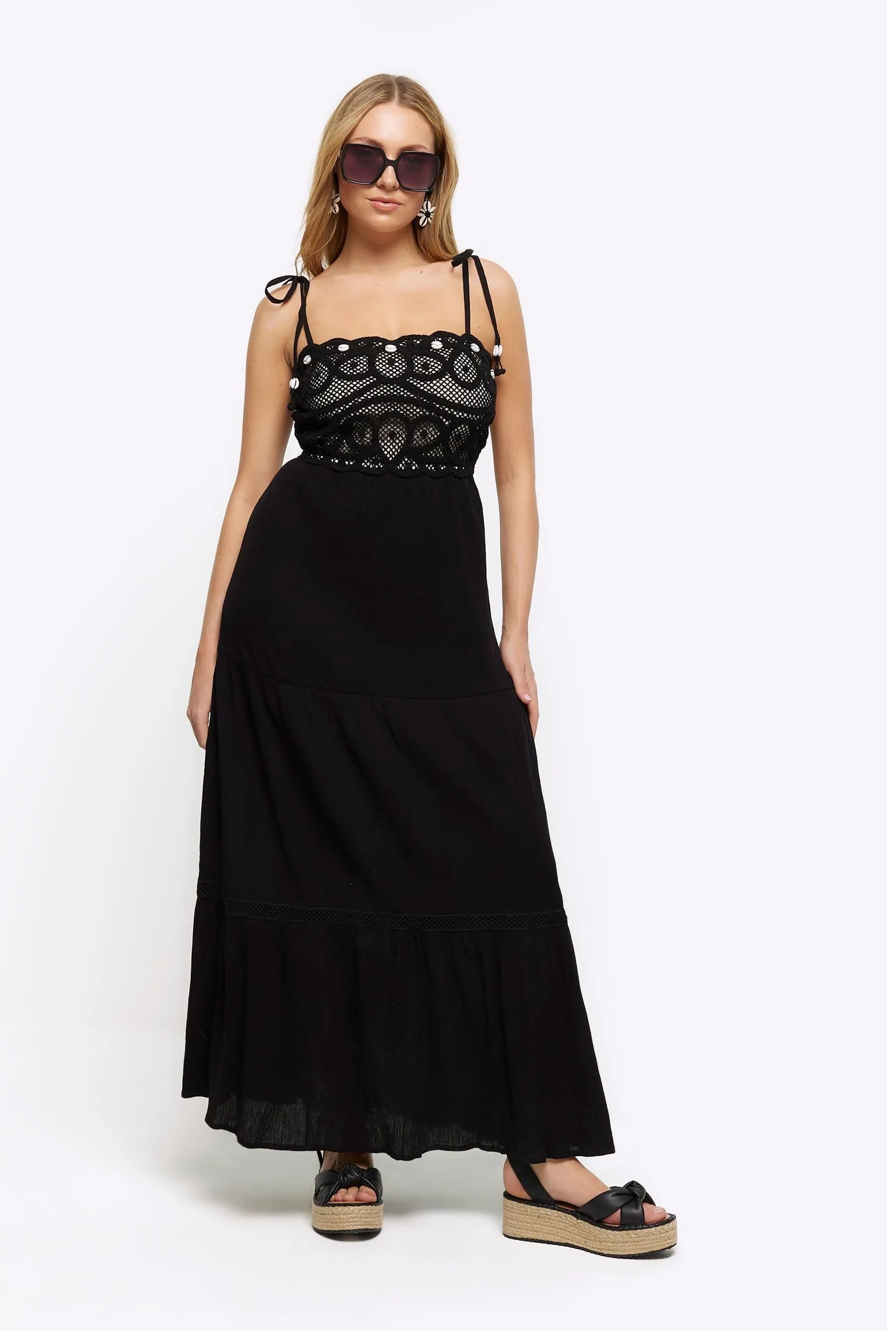 River Island - Abito maxi all'uncinetto a balze