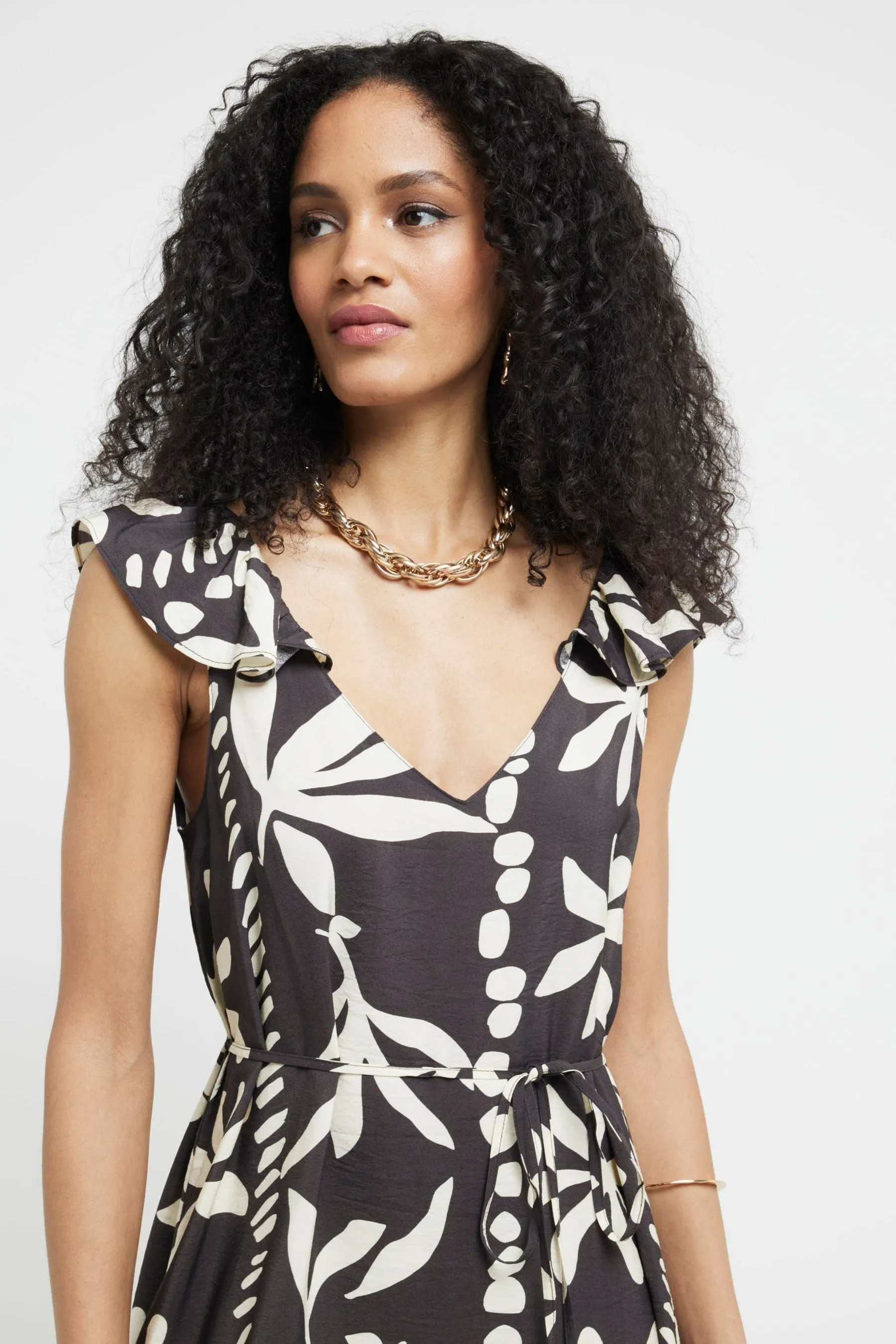 River Island Floreale - Abito maxi con maniche a volant