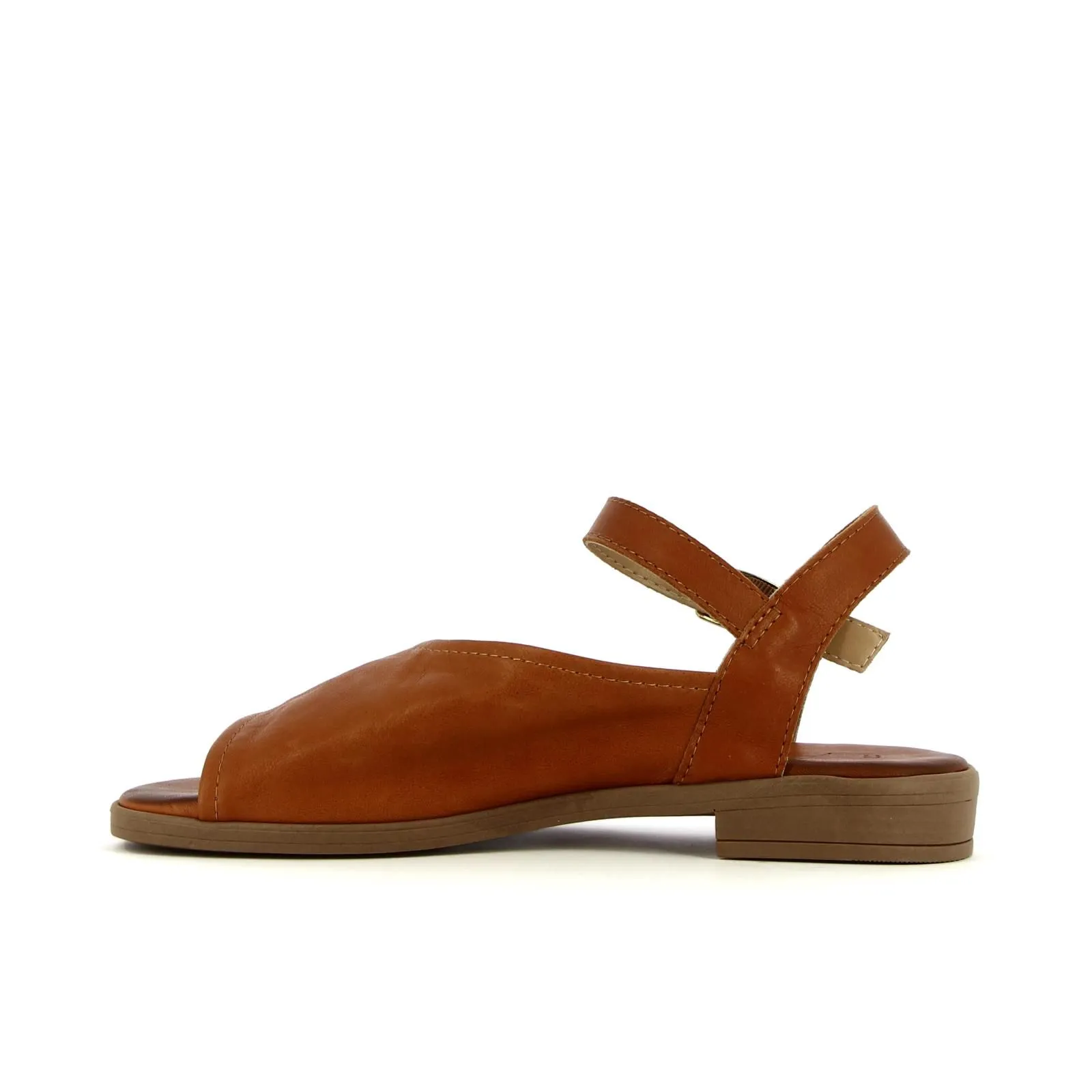 Sandali bassi marroni in pelle con maxi fascia