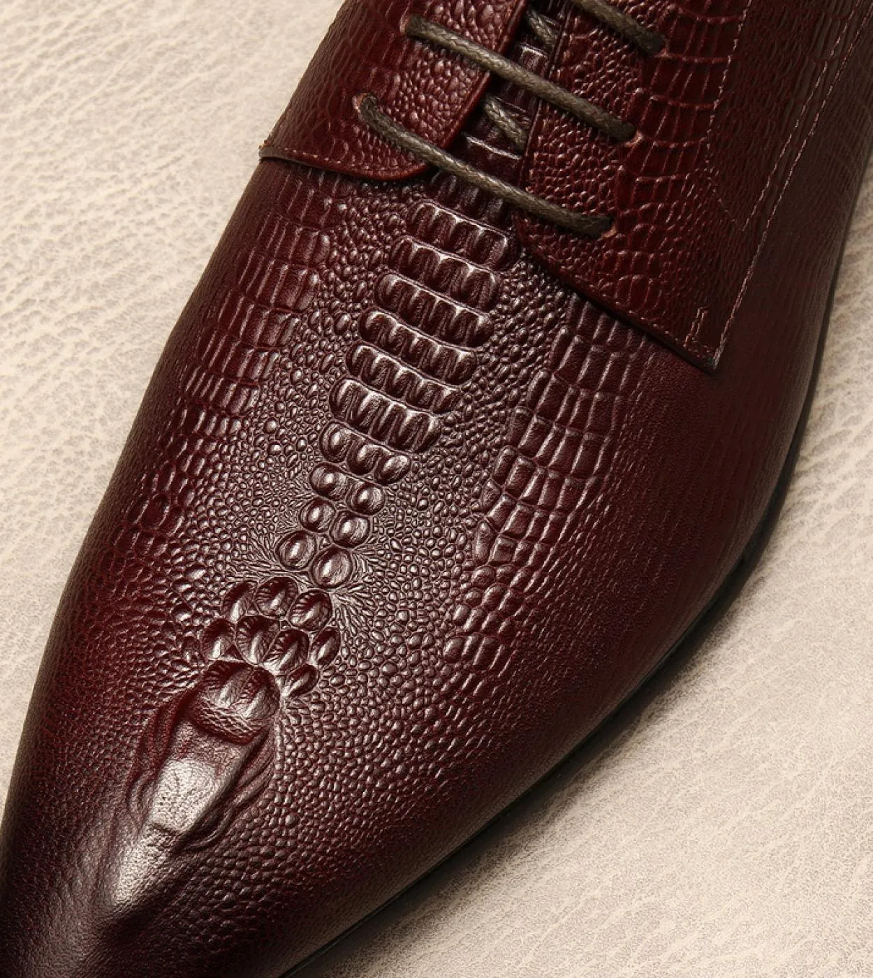 Scarpe eleganti da uomo Scarpe da sposa in vera pelle di lusso da uomo 2023 Scarpe da lavoro in pelle Scarpe eleganti da uomo