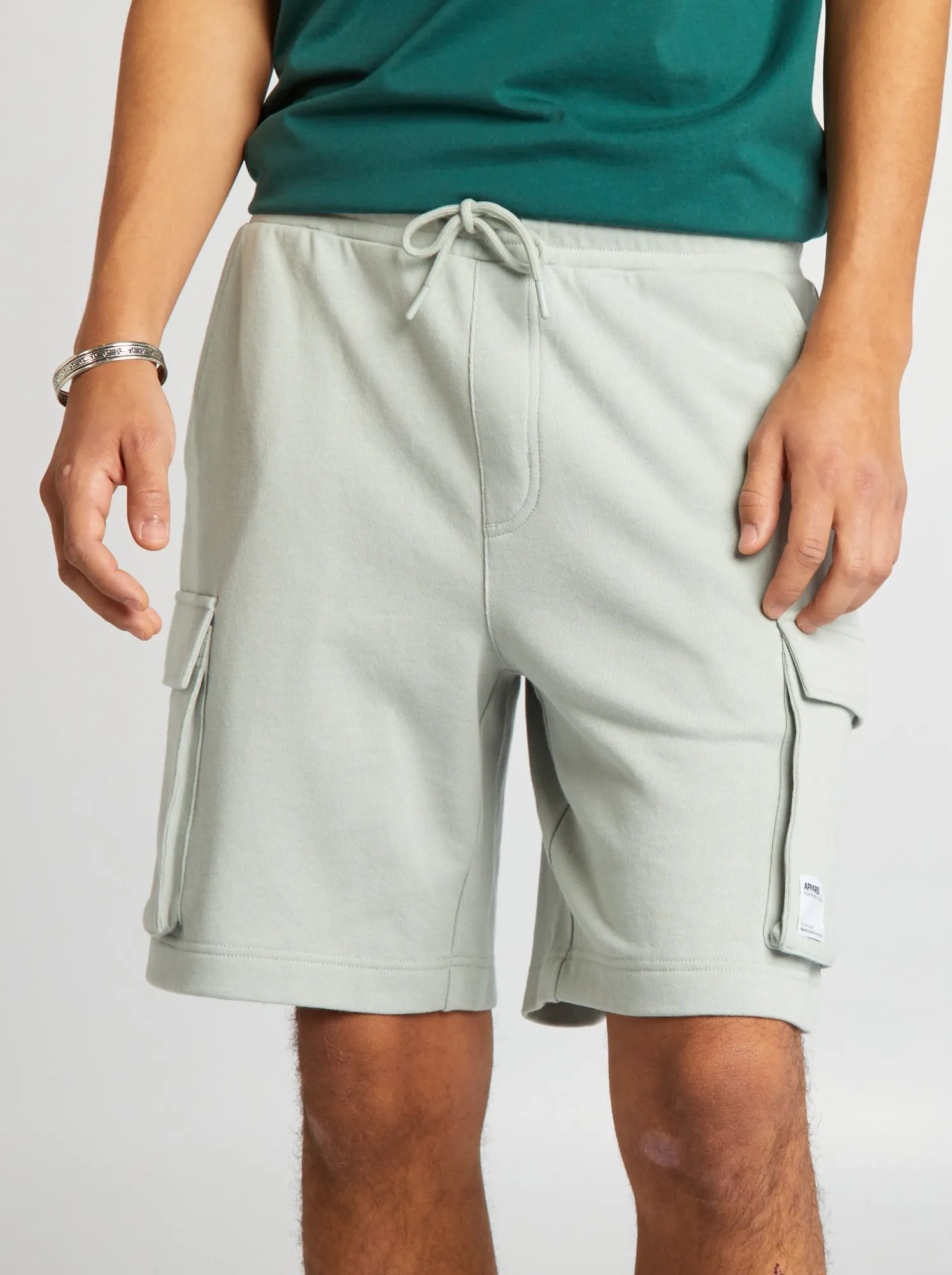 Shorts in tessuto felpato con tasche laterali - grigio