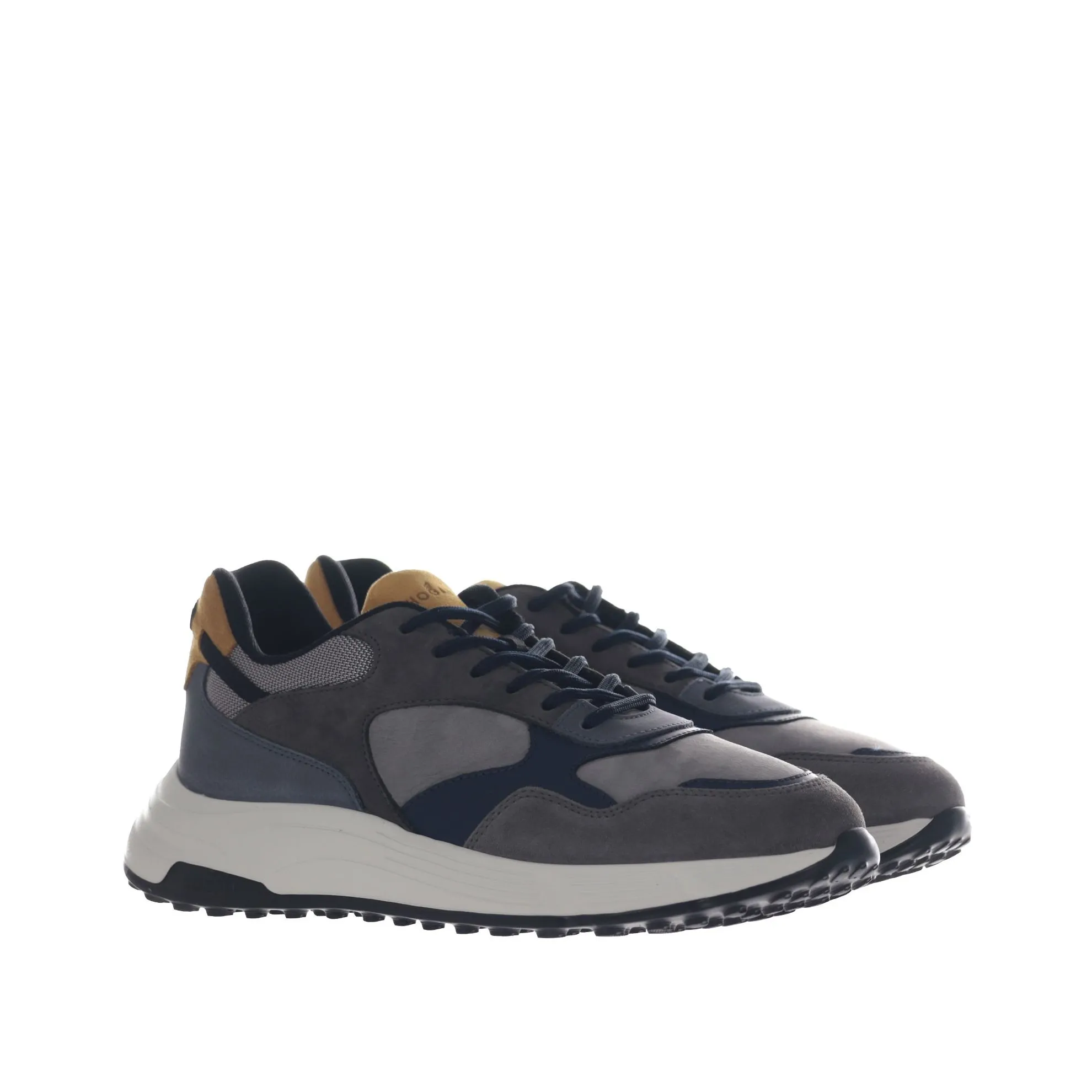 Sneaker hyperlight in pelle scamosciata