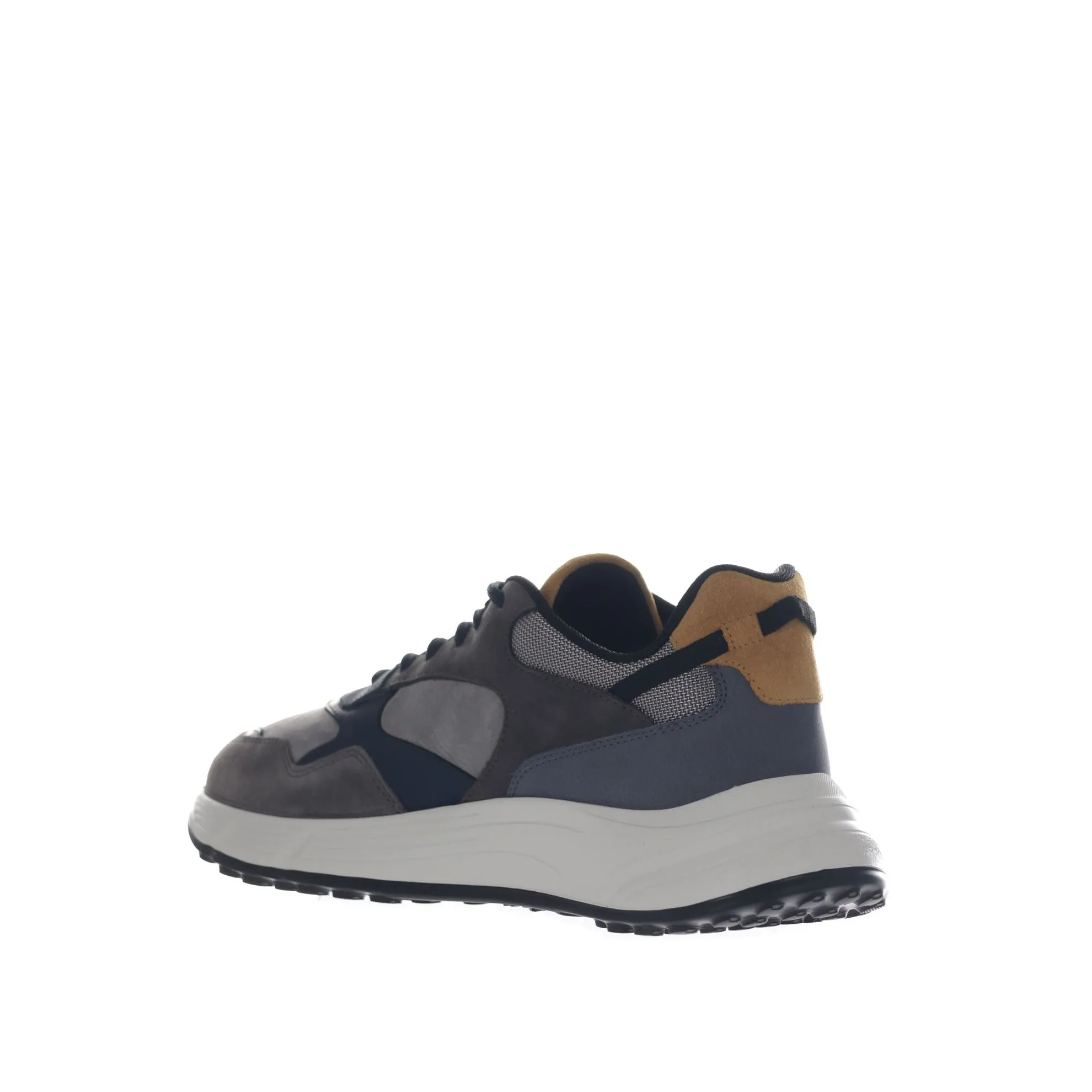 Sneaker hyperlight in pelle scamosciata