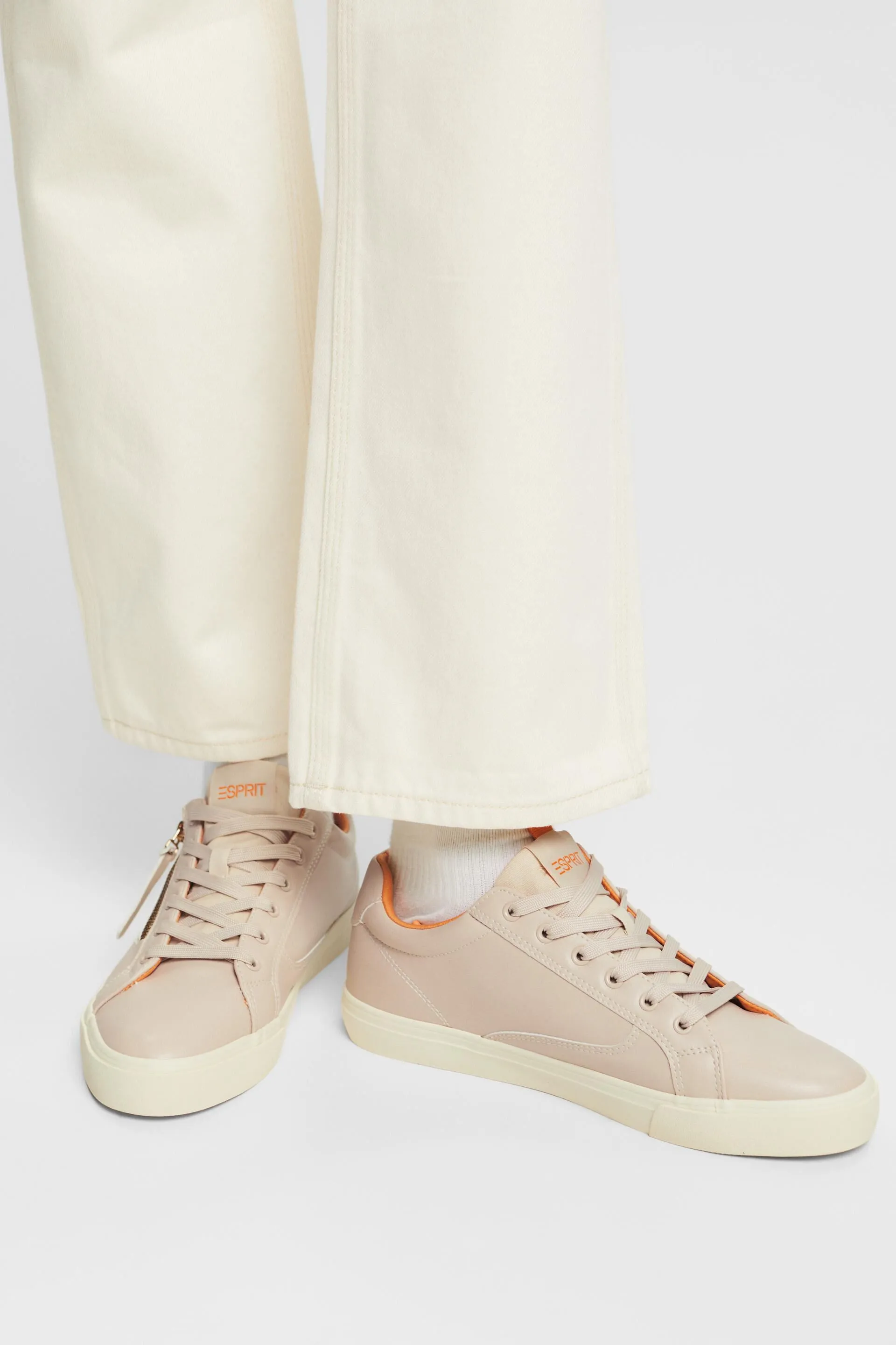 Sneakers stringate vegane con zip