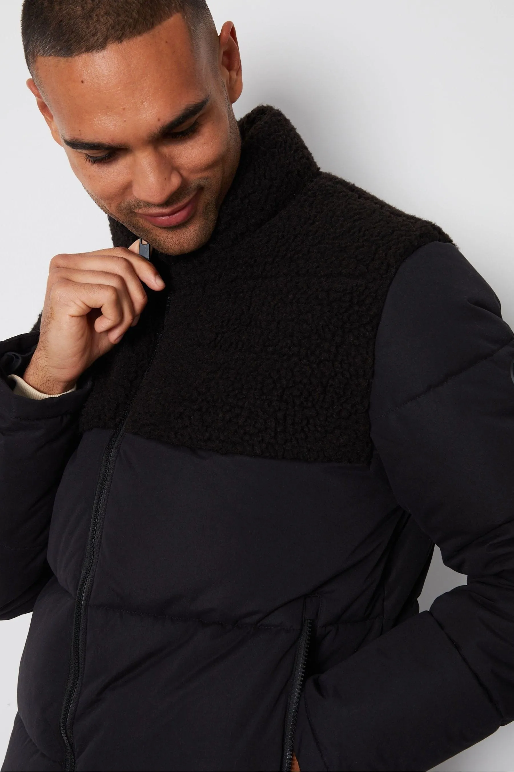 Threadbare - Giacca a sbuffo con Collo a imbuto e pannelli in sherpa