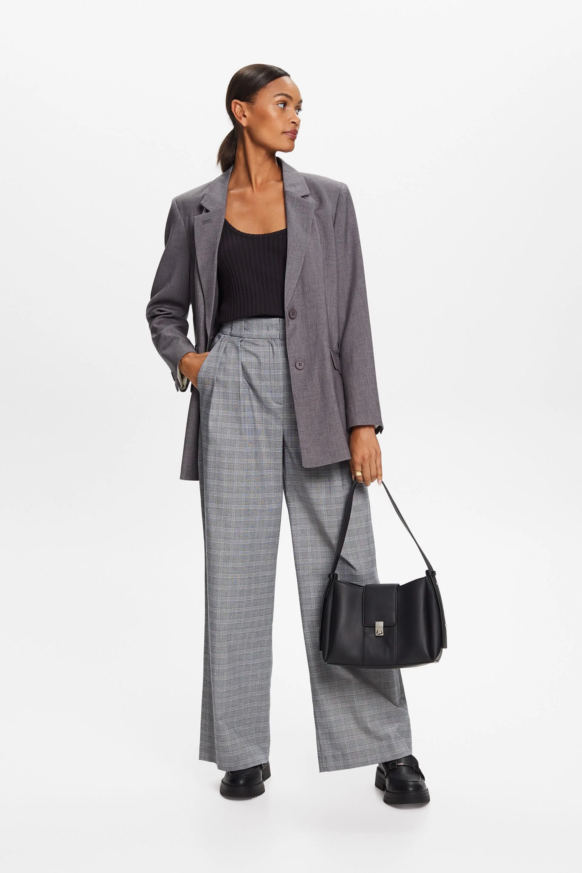 Top con scollo rifinito pointelle
