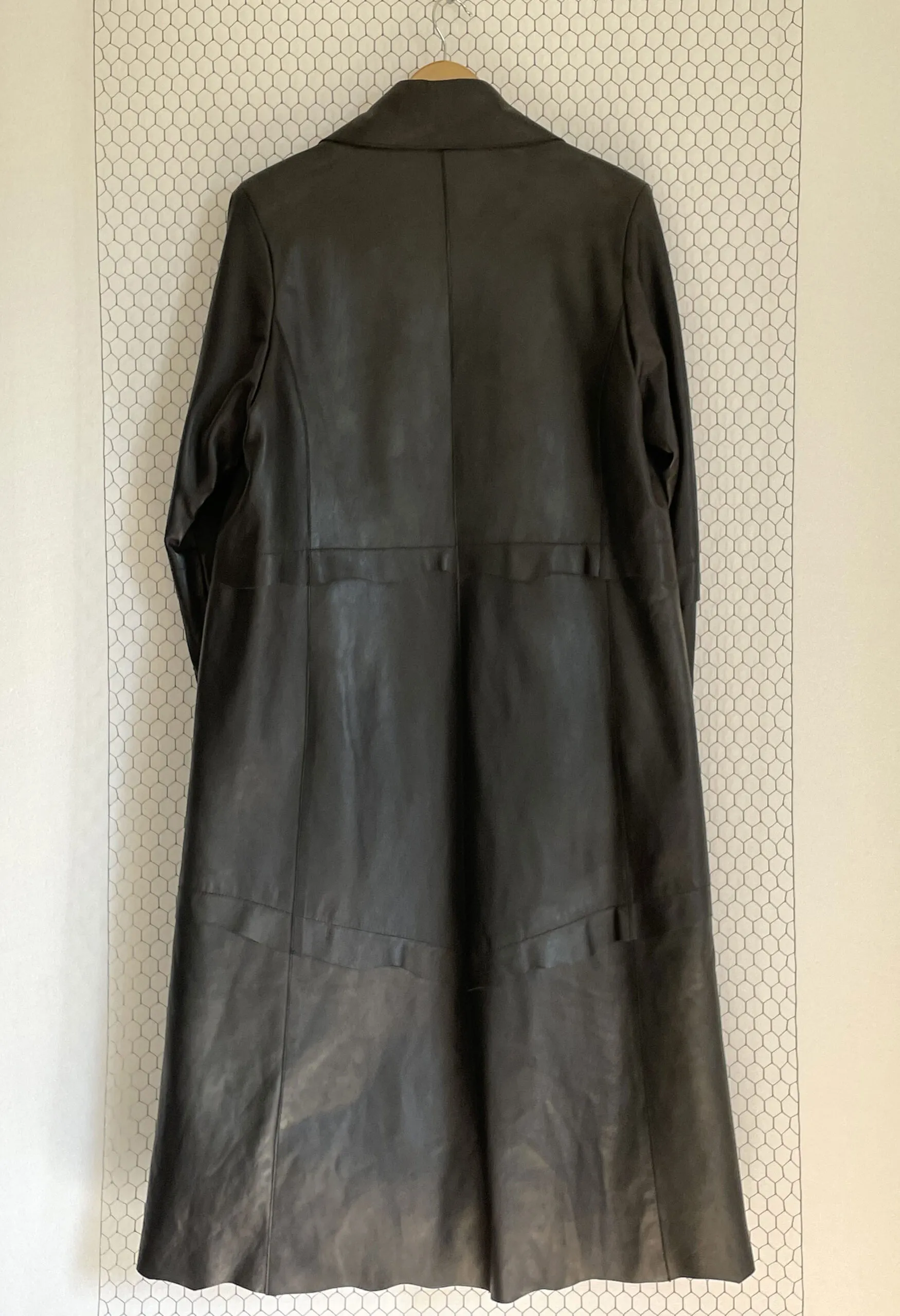 Trench extra long in vera pelle nera vintage anni ’90