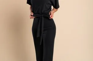 Tuta fashion con pantaloni lunghi ampi e maniche corte Nelia, nera